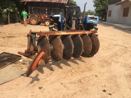 ขายรถไถแชมป์ CX3500 4WD อุปกรณ์ดัน+ผาน6 ของลำนารายณ์ พร้อมใช้ ขายรถไถแชมป์ CX3500 4WD อุปกรณ์ดัน+ผาน6 ของลำนารายณ์ พร้อมใช้