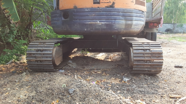 ขายรถคีบแม็คโคเล็ก EX55UR HITACHI เอกสารครบ ขายรถคีบแม็คโคเล็ก EX55UR HITACHI เอกสารครบ