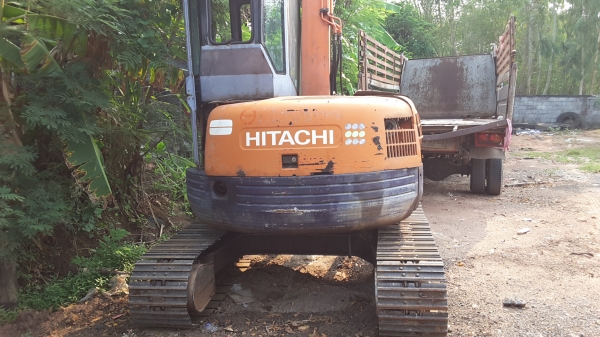 ขายรถคีบแม็คโคเล็ก EX55UR HITACHI เอกสารครบ ขายรถคีบแม็คโคเล็ก EX55UR HITACHI เอกสารครบ