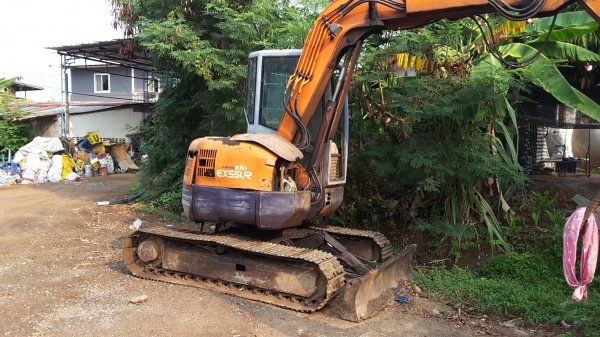 ขายรถคีบแม็คโคเล็ก EX55UR HITACHI เอกสารครบ ขายรถคีบแม็คโคเล็ก EX55UR HITACHI เอกสารครบ