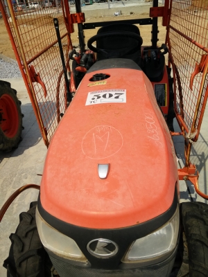 ขายด่วนแทรกเตอร์รุ่นยอดฮิต Kubota B2440 สภาพดีราคาโดนๆ รีบมาจองก่อนจะหมดนะครับ