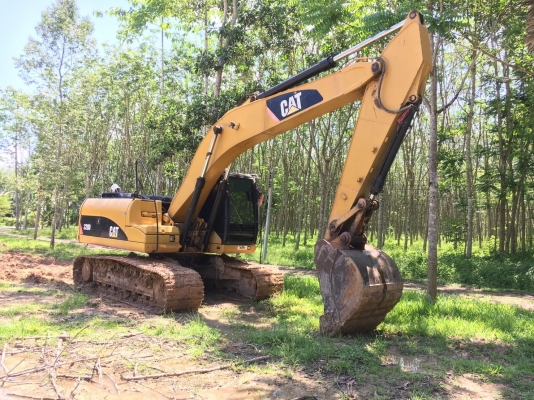 Cat320D มีใบอินวอยน์ 9000ชั่วโมง