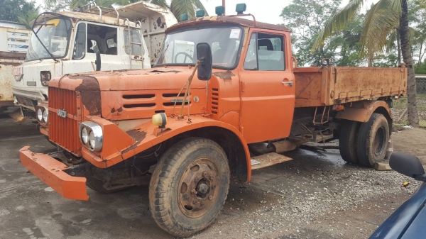 ขาย 6 ล้อ ISUZU หัวยาว ไม่มีกระบอกดั้ม เครื่องเดิม TX คัสซีสวย ทะเบียนพร้อมโอนครับ