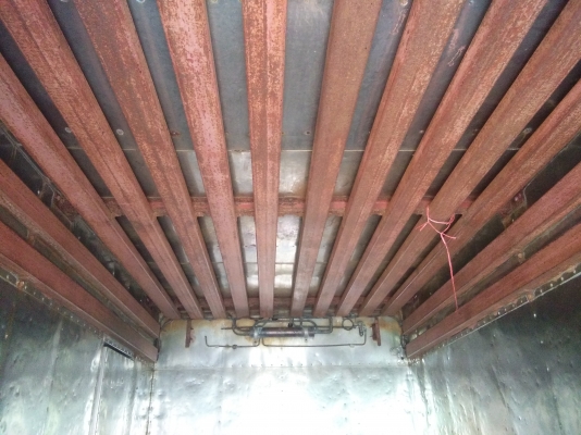 ขายตู้น้ำแข้ง6ล้อ2ประตู(ไม่มีเครื่องทำความเย็น)