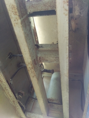 ขายตู้น้ำแข้ง6ล้อ2ประตู(ไม่มีเครื่องทำความเย็น)