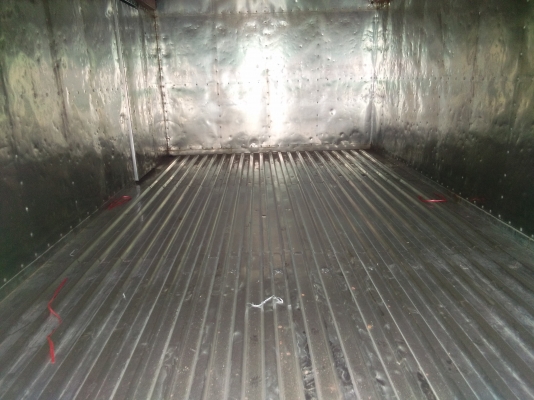 ขายตู้น้ำแข้ง6ล้อ2ประตู(ไม่มีเครื่องทำความเย็น)