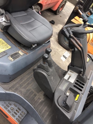 ฟอล์คลิฟต์ 1.5 ตัน TOYOTA 8FG15  รถนอกเก่าญี่ปุ่น รุ่นใหม่ล่าสุด