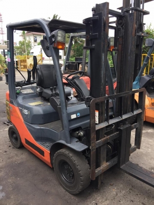 ฟอล์คลิฟต์ 1.5 ตัน TOYOTA 8FG15  รถนอกเก่าญี่ปุ่น รุ่นใหม่ล่าสุด