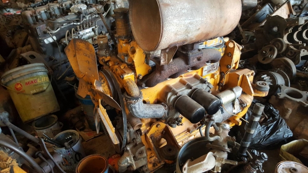 ขาย เครื่องรถตัก KOMATSU 510 กรองคู่ สภาพดีพร้อมใช้งานครับ