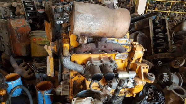 ขาย เครื่องรถตัก KOMATSU 510 กรองคู่ สภาพดีพร้อมใช้งานครับ