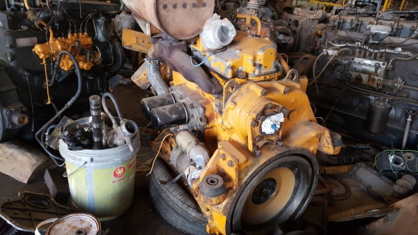 ขาย เครื่องรถตัก KOMATSU 510 กรองคู่ สภาพดีพร้อมใช้งานครับ