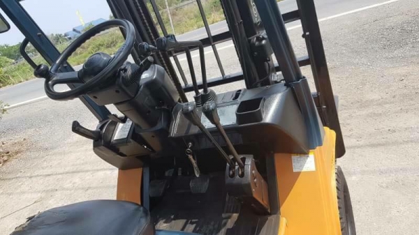 ขายรถยก TOYOTA 7FGรุ่นใหม่ ยก1.5ตันยกสุงได้3เมตร เครื่องตัวใหม่4สูบ5K ชั่วโมงทำงานน้อยแค่ 2,089 รถนอกไม่เคยใช้งานในไทย ราคา 185000 สนใจ 084-5486359 สุชาติ อ สนม จ. สุรินทร์ ขายรถยก TOYOTA 7FGรุ่นใหม่ ยก1.5ตันยกสุงได้3เมตร เครื่องตัวใหม่4สูบ5K ชั่วโมงทำงานน้อยแค่ 2,089 รถนอกไม่เคยใช้งานในไทย ราคา 185000 สนใจ 084-5486359 สุชาติ อ สนม จ. สุรินทร์