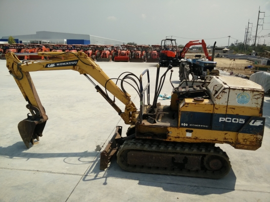 ขายด่วนรถขุดเล็กเก่านอก Komatsu PC05 รถใช้งานได้ปกติทุกระบบ เครื่องดี