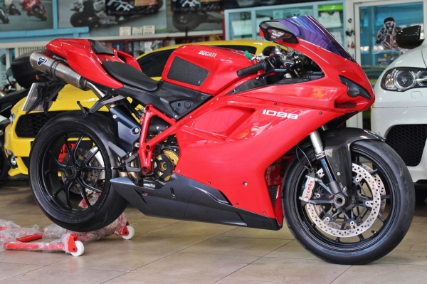 ขายตามสภาพ DUCATI1098 ทะเบียนเเท้ สตาทไม่ติด 299,000บาท