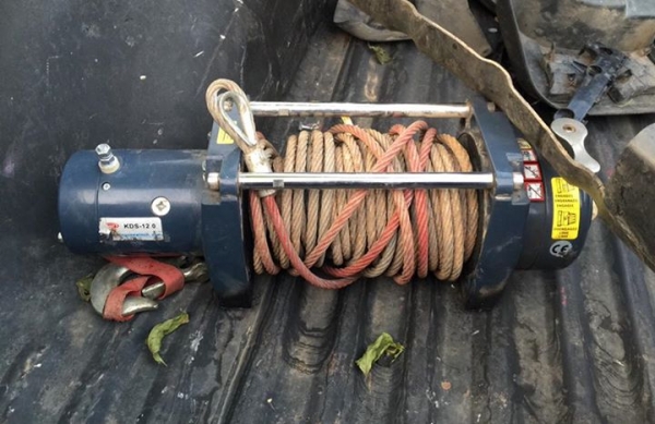 ขาย Winch Kingone รุ่นKDS 12000ปอนด์ ใส่เที่ยวแค่ทริปเดียว สภาพพร้อมใช้