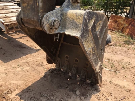 KOBELCO SK200 MARK 3 ราคา 595,000 บาท เครื่อง 6D31 Turbo ปั้ม K3V โช่หนา เอวแน่น ไฟฟ้าตัด เอกสารชื้อขาย  รถอยู่ จ.สุรินทร์