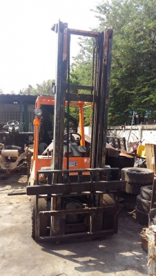 Forklifr รถยกฟอร์คลิฟท์ 2.5 ตัน ดีเซล ยกสูง 5.0 เมตร เกียร์ครัชท์
