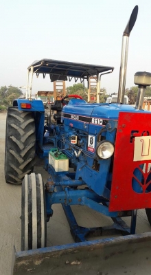 ขาย รถไถฟอร์ด. 6610 เสื้อลายระบบไฮโดรลิคดี เครื่องเทอร์โบ  รถสวยพร้อมใช้งาน  เล่มทะเบียนพร้อม