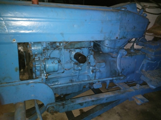 ขายรถไถFord 5000 รุ่น 68 ขายถูก