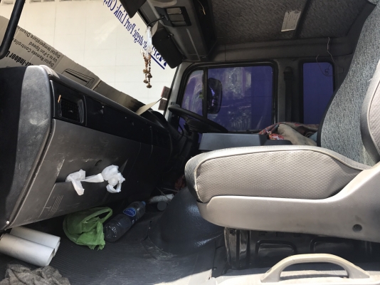 (มี3คัน)10ล้อหัวลาก2เพลา260แรงFM2KKNM ปี2546 เครื่องK13D รถสวย สภาพดีทั้ง3 เล่มพร้อม.