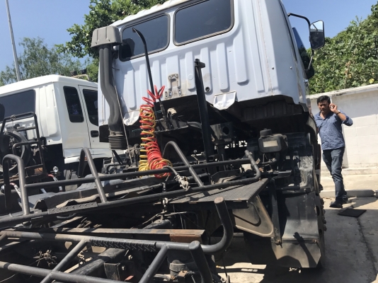 (มี3คัน)10ล้อหัวลาก2เพลา260แรงFM2KKNM ปี2546 เครื่องK13D รถสวย สภาพดีทั้ง3 เล่มพร้อม.