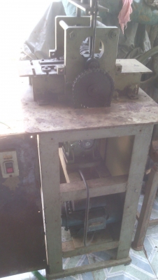 เครื่องกลิ้งลายเข็มขัดหนัง