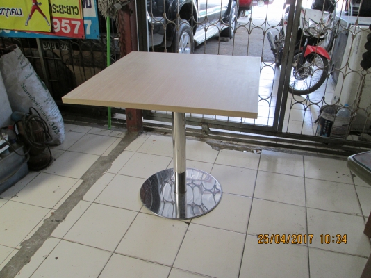 ขายครับ  โต๊ะขาเลส/1200บาท  โต๊ะบัญชี ขาย 800บาท