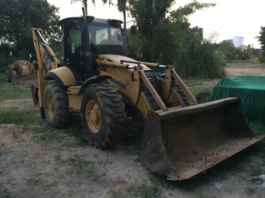 Komatsu WB97s. ☎️โทร 098-320 6676