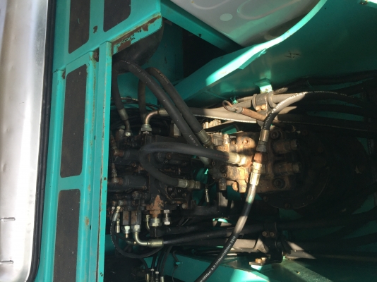 Kobelco sk 200-6 YN 09super เช็ดรั่วซึมหมด รถสภาพพร้อมใช้งาน แอร์เย็น สนใจติดต่อได้ที่ 0802719535 คุณเบียร์