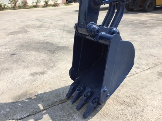 รถขุด KOMATSU PC20-6 ทำสีใหม่ มือสองนำเข้าญี่ปุ่น