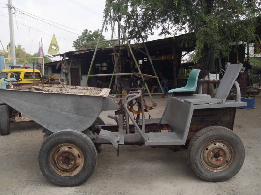 รถดั๊มเปอร์โครงป่าว