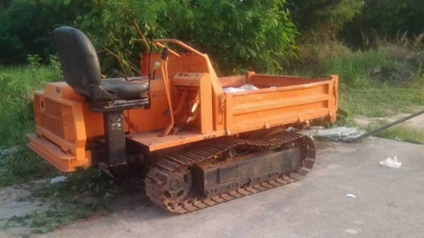 ขาย 95,000 บาท  ดั้มเปอร์ KOMATSU CD25 เครื่อง 2 สูบ สภาพพร้อมใช้   รถอยู่ จ.อุดรธานี โทร&amp;ไอดีไลน์ 0610710295