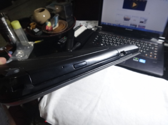 HP 14-AC101TX Core i3