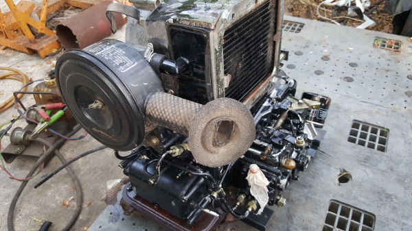 2  สูบ 9.5 แรง 11800 บาท หม้อน้ำในตัว รหัสสินค้า D3-12