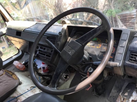 ขาย 650,000 MITSU FUSO FN 527 M-TD1741  เครื่อง 6D16-195 แรง 10 เกียร์ หัวบาง ยางดี คัสชีสวย เบรคใหญ่ เอกสารเล่มทะเบียน รถอยู่ จ.สุรินทร์ 090-772-3710 090-772-3708