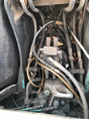 ขาย 795,000 KOBELCO SK200 MARK 5 SUPER  เครื่องดี ปั้มแรง โช่หนา เอวแน่น ไฟฟ้าครบ เอกสารเล่มทะเบียน  รถอยู่ จ.สุรินทร์  090-772-3710 090-772-3708