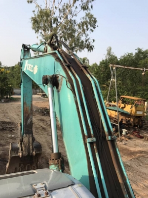 ขาย 795,000 KOBELCO SK200 MARK 5 SUPER  เครื่องดี ปั้มแรง โช่หนา เอวแน่น ไฟฟ้าครบ เอกสารเล่มทะเบียน  รถอยู่ จ.สุรินทร์  090-772-3710 090-772-3708