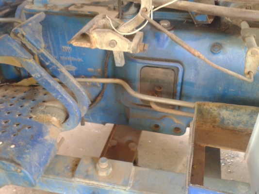 ขายฟอร์ด6610 เสื้อลายHH3 รถบ้านพร้อมใช้ สภาพสวย ขายฟอร์ด6610 เสื้อลายHH3 รถบ้านพร้อมใช้ สภาพสวย