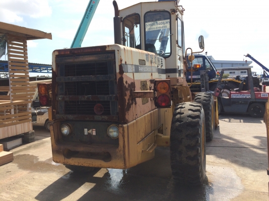 รถตัก Komatsu 520B นำเข้าจากญี่ปุ่น ราคาถูก สภาพสวยพร้อมใช้งาน รถตัก Komatsu 520B นำเข้าจากญี่ปุ่น ราคาถูก สภาพสวยพร้อมใช้งาน