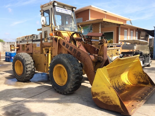 รถตัก Komatsu 520B นำเข้าจากญี่ปุ่น ราคาถูก สภาพสวยพร้อมใช้งาน รถตัก Komatsu 520B นำเข้าจากญี่ปุ่น ราคาถูก สภาพสวยพร้อมใช้งาน