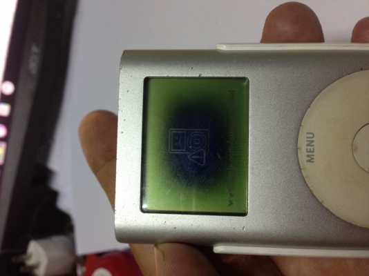 ขาย ipod เปิดไม่ติด