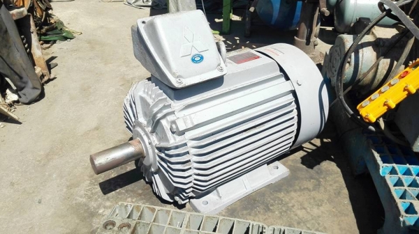 ** Sold ** มอเตอร์ Mitsubishi 50 HP 1450 RPM 380V ของสแปโรงงานยังไม่ได้ใช้