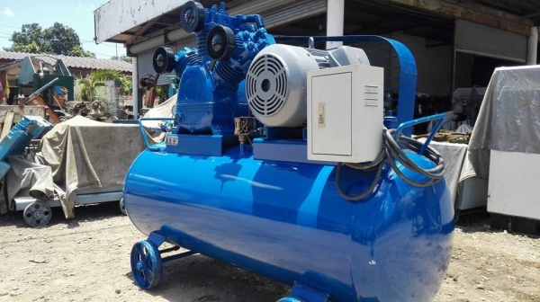 ** ไปอยู่ร้อยเอ็ดครับ ** ปั้มลม PUMA รุ่น PP-315 ขนาด 15 HP ถัง 500 ลิตร ไฟ 380V พร้อมใช้งาน ** ไปอยู่ร้อยเอ็ดครับ ** ปั้มลม PUMA รุ่น PP-315 ขนาด 15 HP ถัง 500 ลิตร ไฟ 380V พร้อมใช้งาน