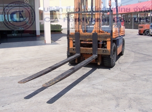 ขาย รถโฟล์คลิฟท์ TOYOTA รุ่น 5-FD35 ขาย รถโฟล์คลิฟท์ TOYOTA รุ่น 5-FD35