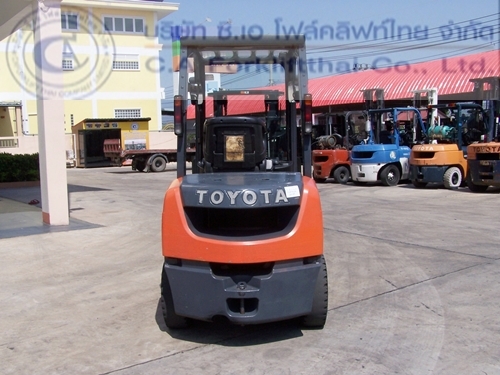 ขาย รถโฟล์คลิฟท์ TOYOTA รุ่น 8-FDL30 ขาย รถโฟล์คลิฟท์ TOYOTA รุ่น 8-FDL30