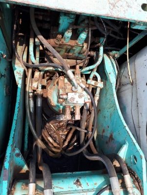 ขายด่วน KOBELC0 SK200 ธรรมดา สภาพพร้อมใช้งาน เครื่องปั้มดี ไฟฟ้าตัด มอเตอร์คันเร่ง โซ่ช่วงล่างสวย เอวแน่น เฟรมไม่ผุ รถเรียบร้อย พร้อมใช้งาน เอกสารเล่มทะเบียน