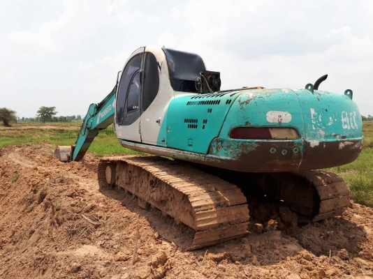 ขายด่วน KOBELC0 SK200 ธรรมดา สภาพพร้อมใช้งาน เครื่องปั้มดี ไฟฟ้าตัด มอเตอร์คันเร่ง โซ่ช่วงล่างสวย เอวแน่น เฟรมไม่ผุ รถเรียบร้อย พร้อมใช้งาน เอกสารเล่มทะเบียน