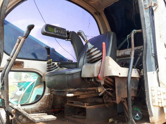 ขายด่วน KOBELC0 SK200 ธรรมดา สภาพพร้อมใช้งาน เครื่องปั้มดี ไฟฟ้าตัด มอเตอร์คันเร่ง โซ่ช่วงล่างสวย เอวแน่น เฟรมไม่ผุ รถเรียบร้อย พร้อมใช้งาน เอกสารเล่มทะเบียน