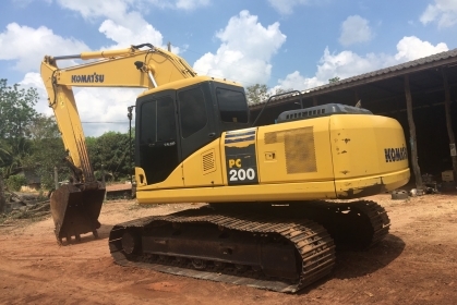 ขาย!! &gt;&gt;&gt; Komatsu Pc200 รุ่น 7 พร้อมใช้งาน &lt;&lt;&lt; เบอร์ติดต่อ 098-7155789