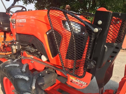 ขายรถไถคูโบต้า L5018(4WD)2เพลา สภาพนางฟ้า พร้อมอุปกรณ์ ใบมีด และ ผานพรวน  ใช้งาน 400 ชม. รถปี 59 ราคา 638,000 บาท  สนใจติดต่อ 081-9136451  ขอดูรูปเพิ่มเติม Line : bow6451  #พร้อมจัดส่งฟรีค่ะ